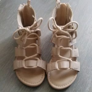 Beautiful tan sandals